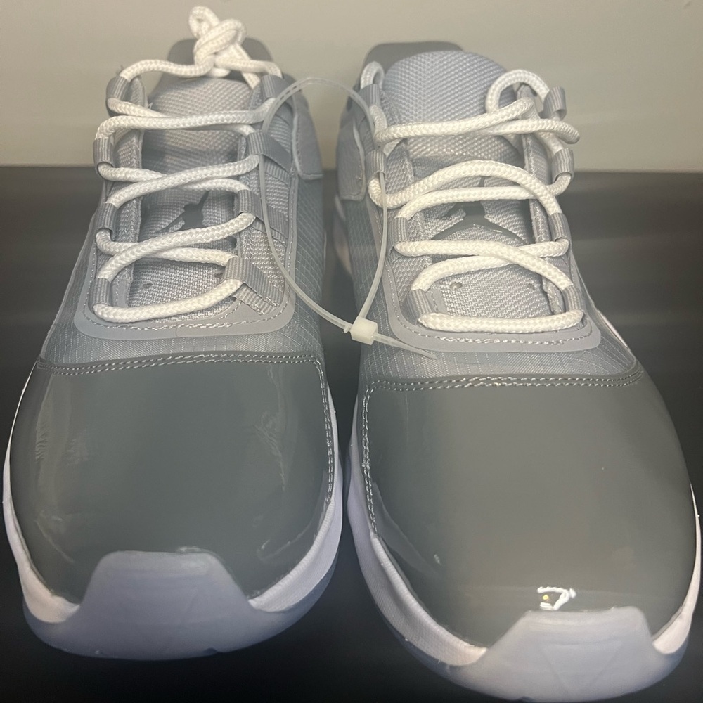 Jordan 11 CMFT - Picture 3 of 7